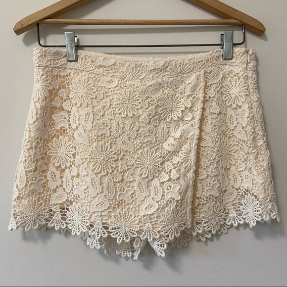 ZARA Basic Crochet Ivory Skort - Size: S - Picture 2 of 8